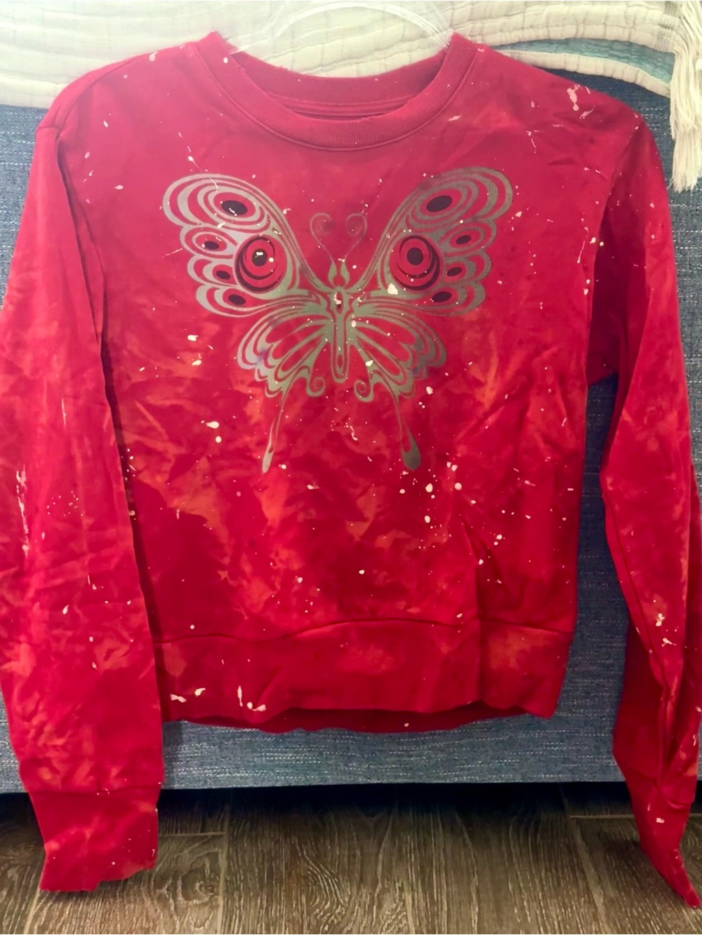 NWOT Rare Grail Cropped Distressed Red Butterfly Graphic Sweatshirt Sz. Small